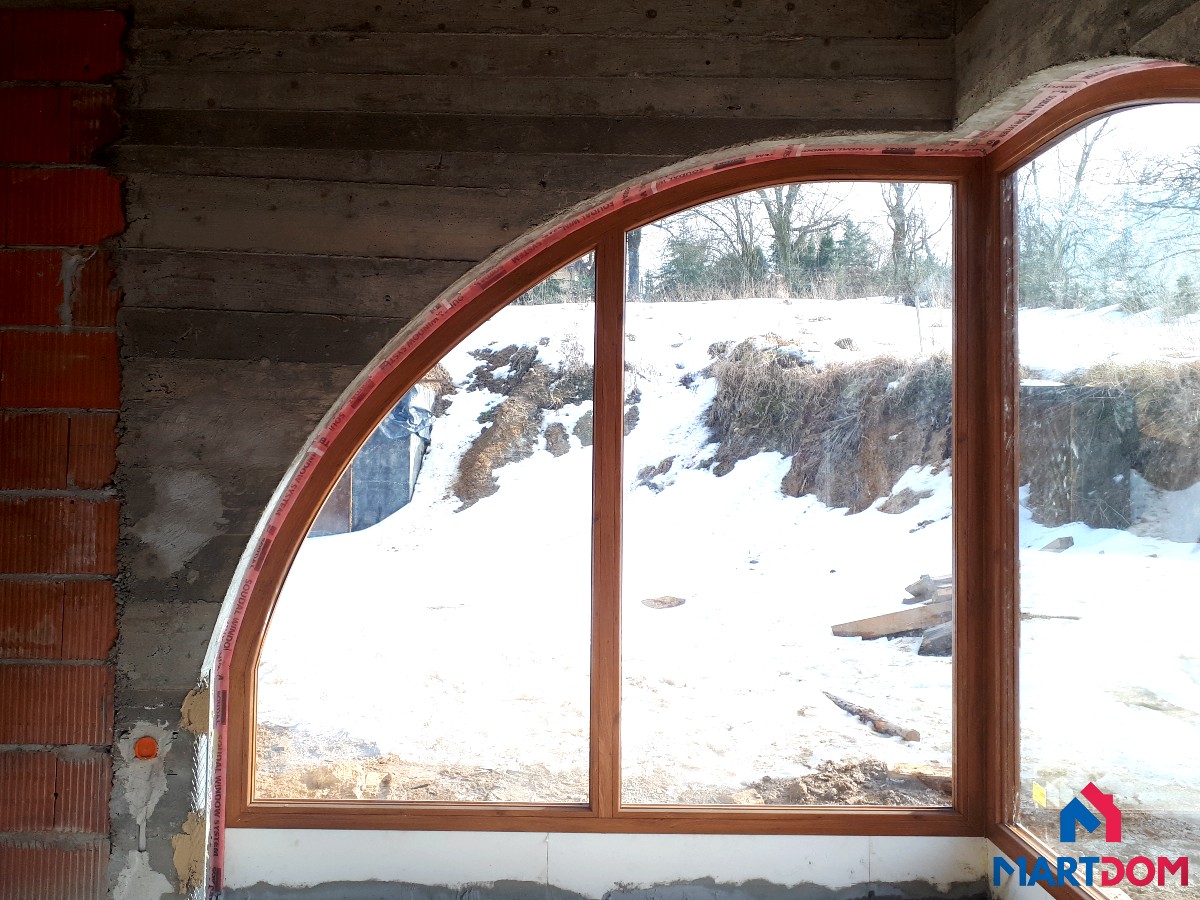 Winchester po obu stronach okien Dodatki: Okna zgodne z projektem Dom w Zefirantach G2 zamontowane przy użyciu taśm Soudal zefiranty g2